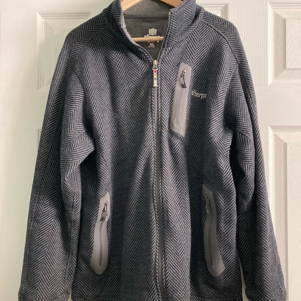 Sherpa Herringbone Wool Zip-up